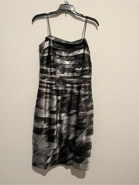 Cache Shades Gray Satin Bandage Tiered Cocktail Dress Size 6